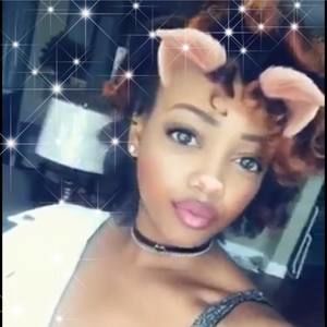 Meet your Posher, Denesha